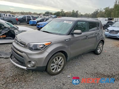 2017 KIA SOUL + KNDJP3A5XH7493538 - główne zdjęcie licytacji z USA - miniatura