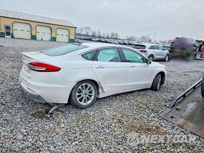 Trzecie zdjęcie samochodu z tyłu: 2019 FORD FUSION TITANIUM VIN:3FA6P0SU6KR251636 - miniatura