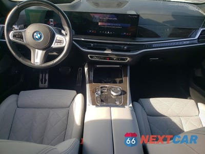 Zdjęcie 8 z 12 samochodu: 2024 BMW X5 XDRIVE50E VIN:5UX43EU0XR9U44395 - miniatura