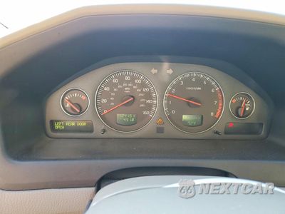 Zdjęcie 9 z 12 samochodu: 2006 VOLVO V70 2.5T VIN:YV1SW592661534190 - miniatura