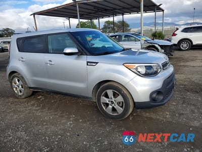 Czwarte zdjęcie samochodu z boku: 2018 KIA SOUL VIN:KNDJN2A28J7596016 - miniatura