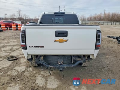 Zdjęcie 6 z 13 samochodu: 2016 CHEVROLET COLORADO LT VIN:1GCGTCE33G1255627 - miniatura