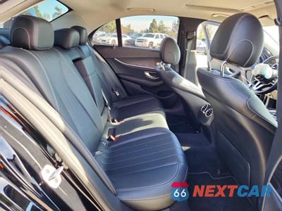 Zdjęcie 10 z 11 samochodu: 2019 MERCEDES-BENZ E 300 VIN:WDDZF4JB7KA548206 - miniatura