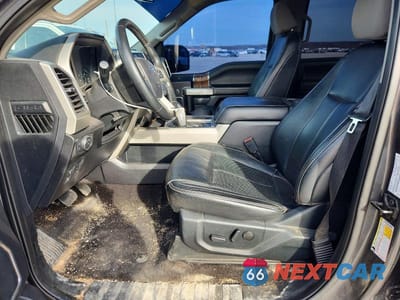 Zdjęcie 7 z 12 samochodu: 2019 FORD F150 LARIAT 4WD VIN:1FTFW1E12KFC64739 - miniatura
