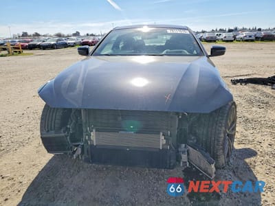 Piąte zdjęcie samochodu w środku: 2022 BMW Motorrad M440I VIN:WBA83AP09NCH73500 - miniatura