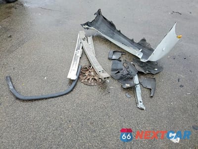 Zdjęcie 12 z 13 samochodu: 2014 TOYOTA PRIUS VIN:JTDZN3EU8E3367109 - miniatura