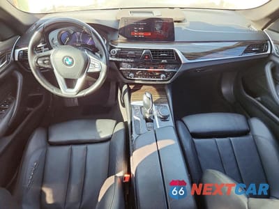 Zdjęcie 8 z 12 samochodu: 2018 BMW 530 I VIN:WBAJA5C57JG898818 - miniatura