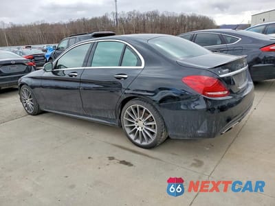 Drugie zdjęcie samochodu z przodu: 2016 MERCEDES-BENZ C 300 4MATIC VIN:55SWF4KB2GU137675 - miniatura