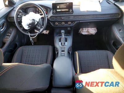 Zdjęcie 8 z 13 samochodu: 2025 HONDA HR-V SPORT VIN:3CZRZ2H5XSM734843 - miniatura