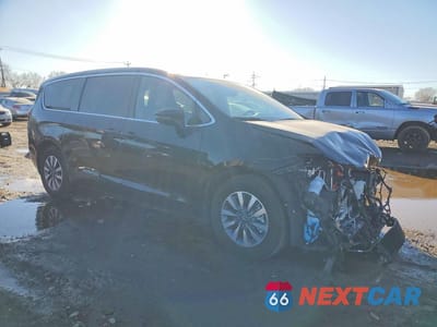 Czwarte zdjęcie samochodu z boku: 2025 CHRYSLER PACIFICA HYBRID SELECT VIN:2C4RC1S79SR538283 - miniatura