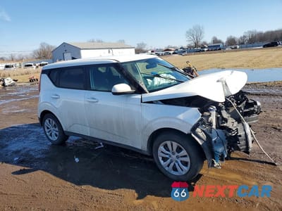 Czwarte zdjęcie samochodu z boku: 2022 KIA SOUL LX VIN:KNDJ23AU1N7167628 - miniatura