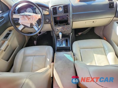 Zdjęcie 8 z 13 samochodu: 2007 CHRYSLER 300 TOURING VIN:2C3LA53G77H688976 - miniatura