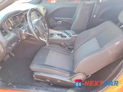 Zdjęcie 7 z 11 samochodu: 2023 DODGE CHALLENGER SXT VIN:2C3CDZAG4PH524747 - miniatura