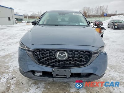 Piąte zdjęcie samochodu w środku: 2023 MAZDA CX-5 PREFERRED VIN:JM3KFBCM9P0226332 - miniatura