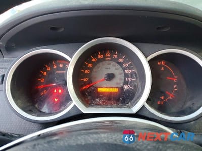 Zdjęcie 9 z 12 samochodu: 2011 TOYOTA TACOMA VIN:5TFPX4EN5BX001225 - miniatura