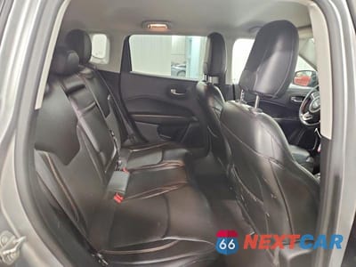 Zdjęcie 11 z 12 samochodu: 2018 JEEP COMPASS LATITUDE VIN:3C4NJDBB8JT336363 - miniatura