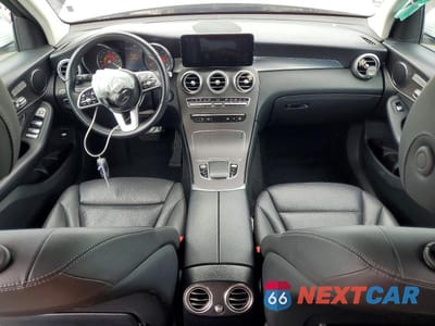 Zdjęcie 8 z 13 samochodu: 2022 MERCEDES-BENZ GLC 300 VIN:W1N0G8DB6NV361483 - miniatura