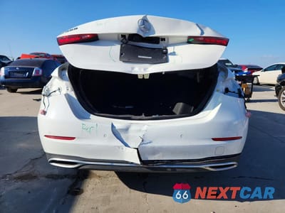 Zdjęcie 6 z 11 samochodu: 2024 MERCEDES-BENZ C 300 VIN:W1KAF4GB4RR219320 - miniatura