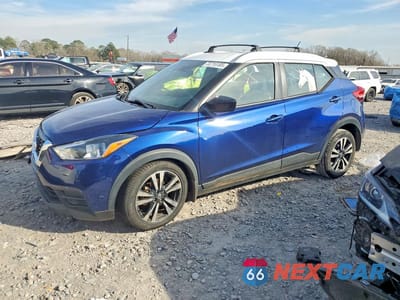 2020 NISSAN KICKS 3N1CP5CVXLL491118 - główne zdjęcie licytacji z USA - miniatura