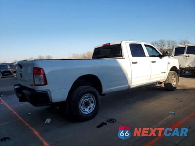 Trzecie zdjęcie samochodu z tyłu: 2019 RAM 2500 TRADESMAN VIN:3C6UR5HL2KG548431 - miniatura