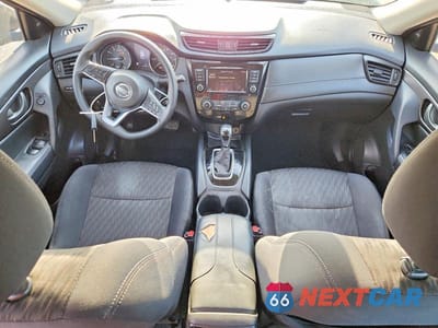 Zdjęcie 8 z 13 samochodu: 2019 NISSAN ROGUE S VIN:5N1AT2MT4KC781212 - miniatura
