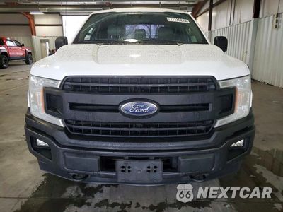 Piąte zdjęcie samochodu w środku: 2018 FORD F150 SUPER CAB VIN:1FTEX1EP4JKC25346 - miniatura