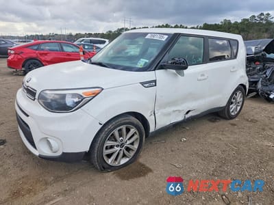 2017 KIA SOUL + KNDJP3A5XH7438006 - główne zdjęcie licytacji z USA - miniatura