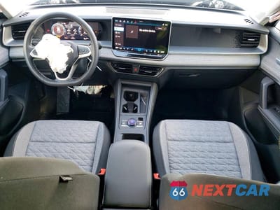 Zdjęcie 8 z 12 samochodu: 2025 VOLKSWAGEN TIGUAN S VIN:3VVCR7RM8SM038062 - miniatura