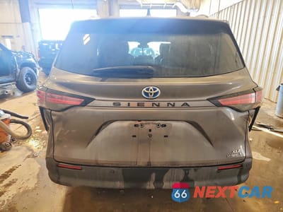 Zdjęcie 6 z 12 samochodu: 2022 TOYOTA SIENNA XLE VIN:5TDYRKEC3NS103389 - miniatura