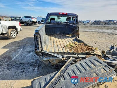 Zdjęcie 6 z 12 samochodu: 2018 CHEVROLET SILVERADO K1500 LT VIN:1GCVKREC6JZ144026 - miniatura