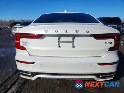 Zdjęcie 6 z 11 samochodu: 2021 VOLVO S60 T5 MOMENTUM VIN:7JR102TZ9MG113437 - miniatura