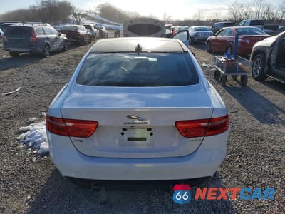 Zdjęcie 6 z 11 samochodu: 2017 JAGUAR XE PREMIUM VIN:SAJAD4BG9HA964694 - miniatura