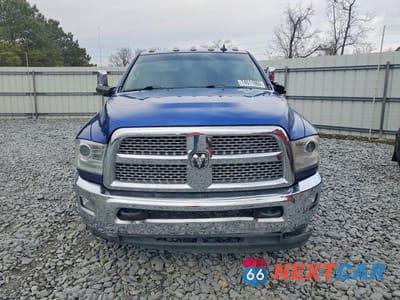 Piąte zdjęcie samochodu w środku: 2015 RAM 3500 LARAMIE VIN:3C63RPJL4FG541486 - miniatura