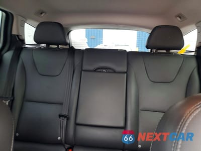 Zdjęcie 10 z 14 samochodu: 2018 VOLVO V60 CROSS COUNTRY PREMIER VIN:YV440MWK6J2056206 - miniatura
