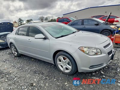 Czwarte zdjęcie samochodu z boku: 2010 CHEVROLET MALIBU 1LT VIN:1G1ZC5EB5AF152871 - miniatura