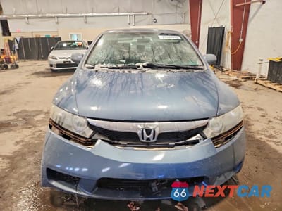 Piąte zdjęcie samochodu w środku: 2009 HONDA CIVIC LX VIN:2HGFA16509H501982 - miniatura