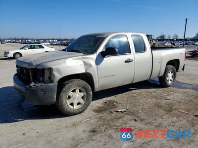 2008 CHEVROLET SILVERADO K1500 1GCEK19018Z263453 - główne zdjęcie licytacji z USA - miniatura