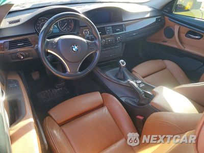 Zdjęcie 8 z 11 samochodu: 2011 BMW 335 XI VIN:WBAKF9C56BE247223 - miniatura