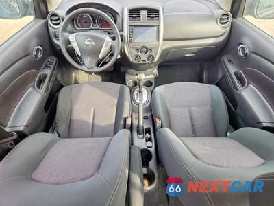 Zdjęcie 8 z 12 samochodu: 2019 NISSAN VERSA SV VIN:3N1CN7AP8KL850356 - miniatura