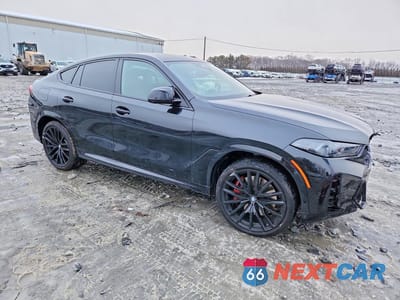 Czwarte zdjęcie samochodu z boku: 2025 BMW X6 M60I VIN:5UX43EX05S9Z23065 - miniatura