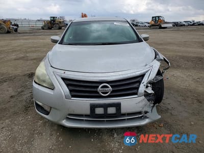 Piąte zdjęcie samochodu w środku: 2013 NISSAN ALTIMA 2.5 VIN:1N4AL3AP6DN498227 - miniatura