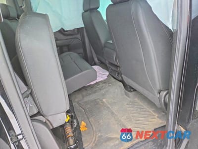 Zdjęcie 10 z 12 samochodu: 2019 CHEVROLET SILVERADO K1500 VIN:1GCRYAEH0KZ398409 - miniatura