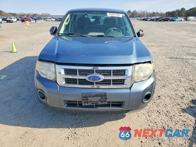 Piąte zdjęcie samochodu w środku: 2011 FORD ESCAPE XLS VIN:1FMCU9C77BKC35044 - miniatura