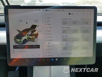 Zdjęcie 9 z 11 samochodu: 2025 TESLA MODEL Y VIN:7SAYGAEE8SF236184 - miniatura