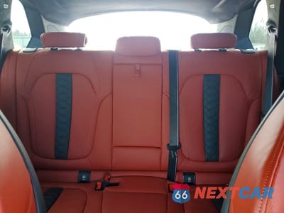 Zdjęcie 10 z 12 samochodu: 2025 BMW X5 M COMPETITION VIN:5YM13ET01S9X48685 - miniatura