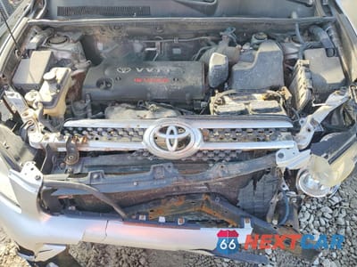 Zdjęcie 12 z 14 samochodu: 2006 TOYOTA RAV4 LIMITED VIN:JTMBD31V066003995 - miniatura