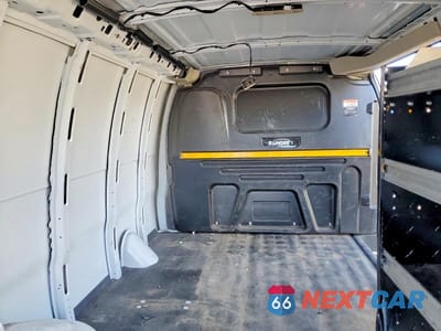 Zdjęcie 10 z 13 samochodu: 2023 CHEVROLET EXPRESS 2500 CARGO UTILITY / SERVICE VAN VIN:1GCWGAFPXP1208309 - miniatura