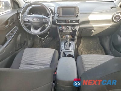 Zdjęcie 8 z 12 samochodu: 2018 HYUNDAI KONA SE VIN:KM8K12AA7JU110977 - miniatura