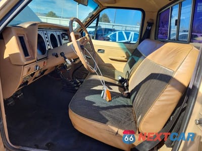 Zdjęcie 7 z 11 samochodu: 1984 FORD RANGER VIN:1FTCR11S5EUC39679 - miniatura