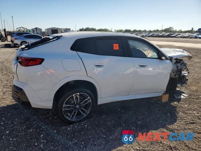 Trzecie zdjęcie samochodu z tyłu: 2026 B M W X SERIES X2 4D SUV 28I XDRIVE MSPORT VIN:WBX63GM00T5500951 - miniatura